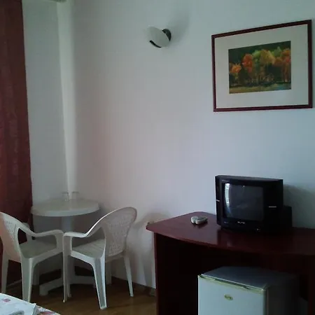 Prt Rainbow Pensión Lozenets