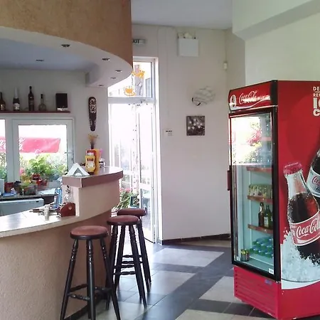 Pensión Prt Rainbow 2*